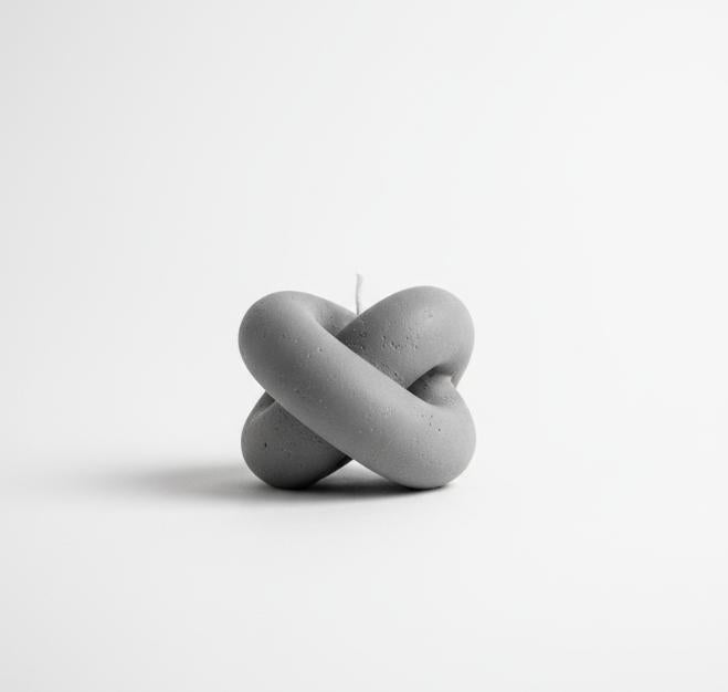 Gray Sculptural Knot Candle